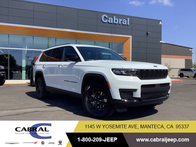 2025 Jeep Grand Cherokee L Altitude's photo