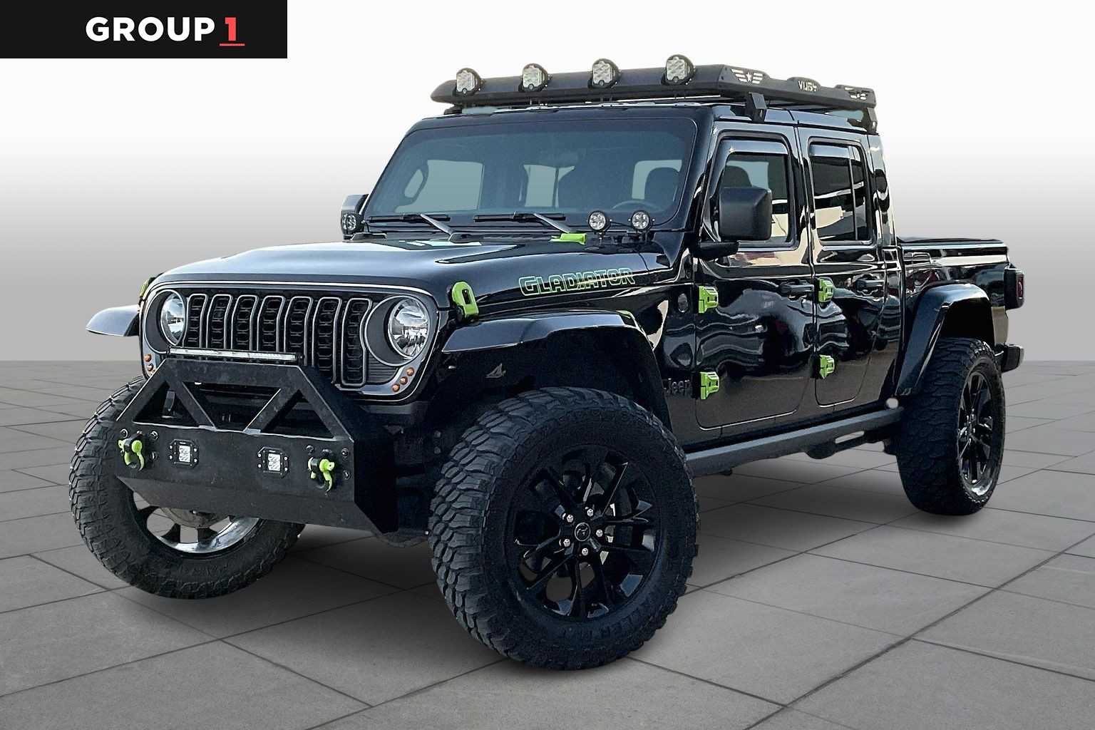 2025 Jeep Gladiator Nighthawk's photo