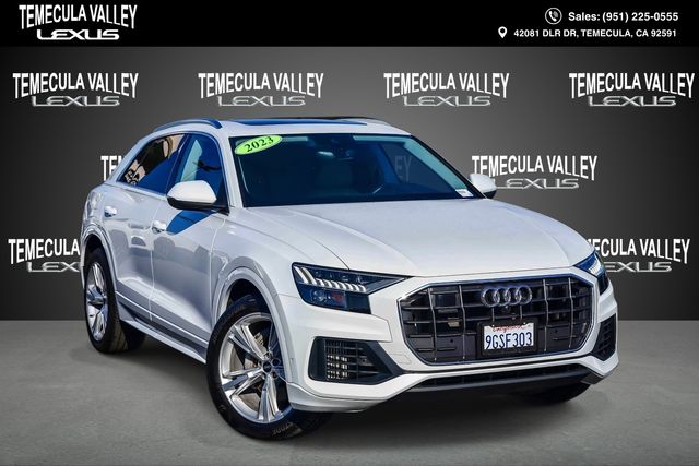 2023 Audi Q8 Premium's photo