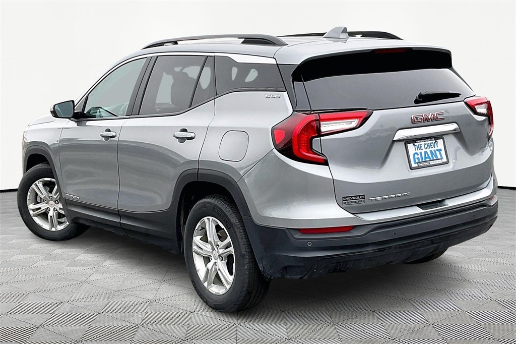 2023 Gmc Terrain SLE photo 4