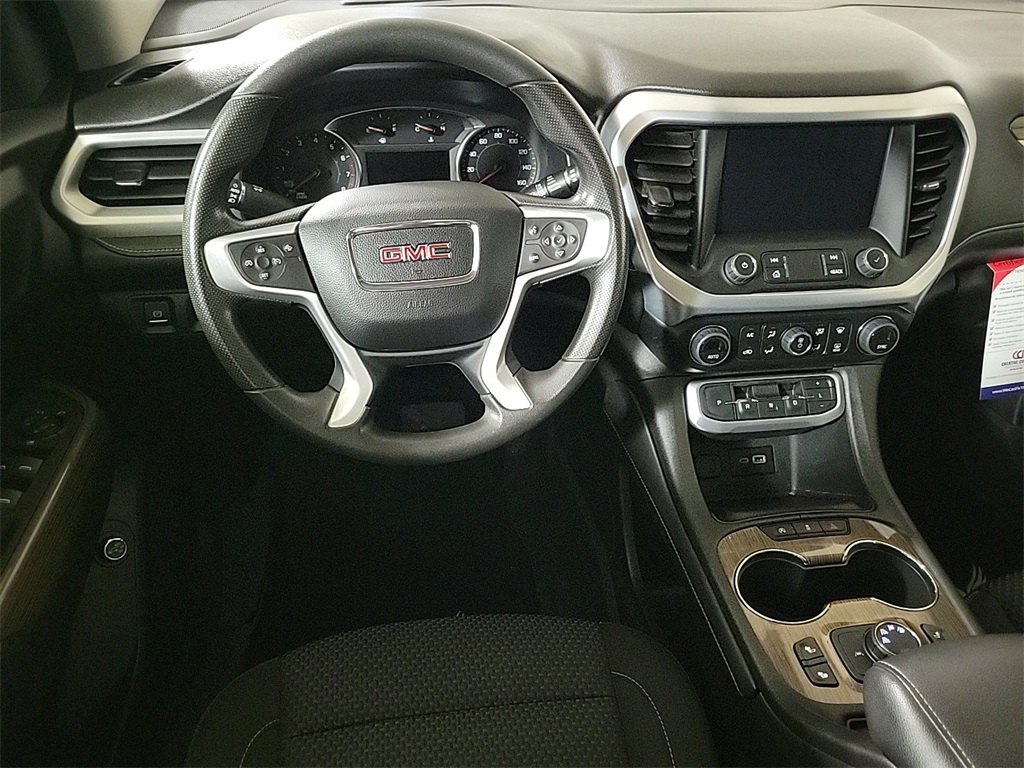 2023 GMC ACADIA - Image 16