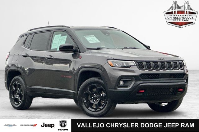 2023 Jeep Compass Trailhawk's photo