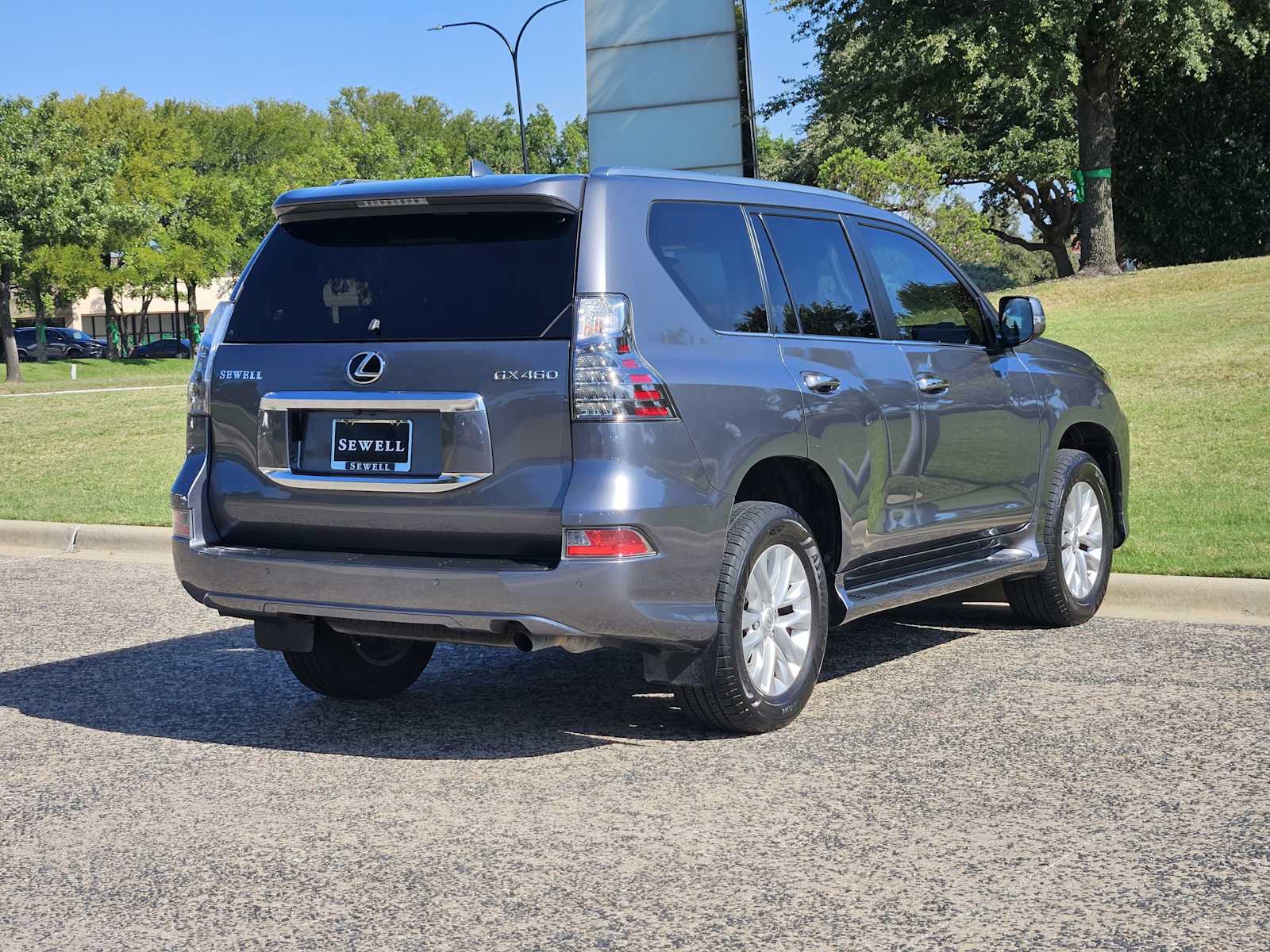 2021 Lexus GX 460 Premium photo 4