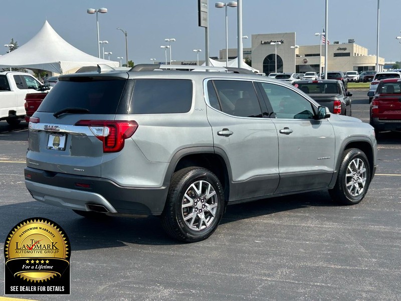 2023 Gmc Acadia SLT photo 3