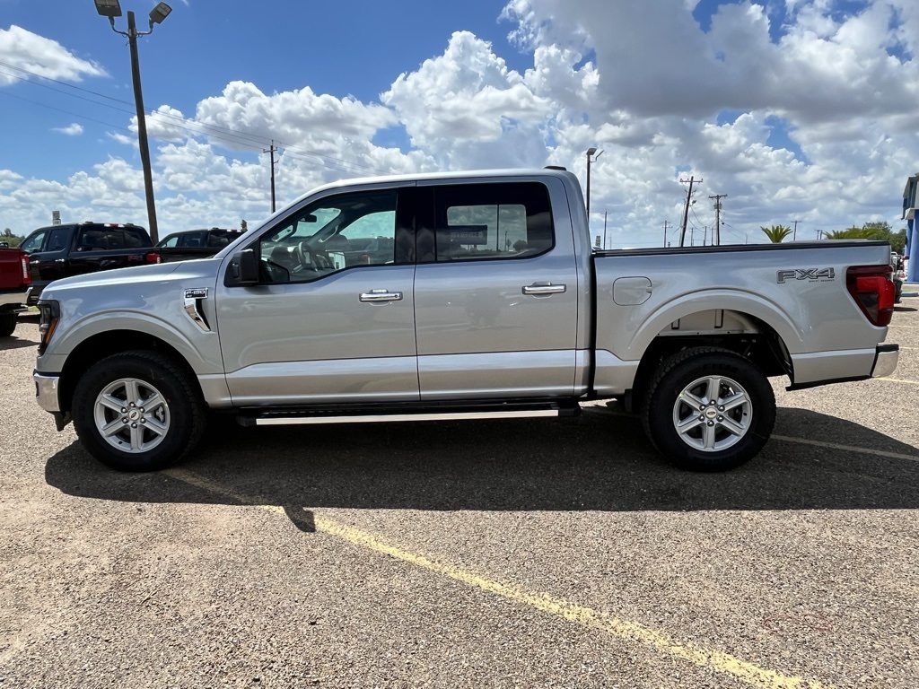 2025 Ford F-150 XLT photo 4