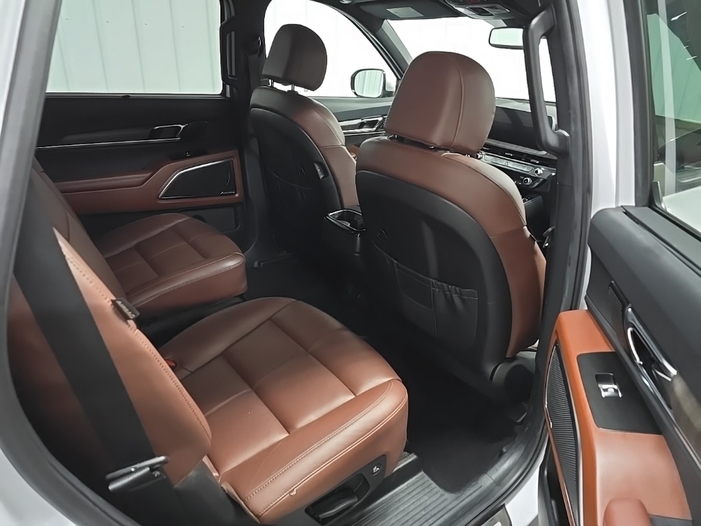2023 Kia Telluride SX photo 13