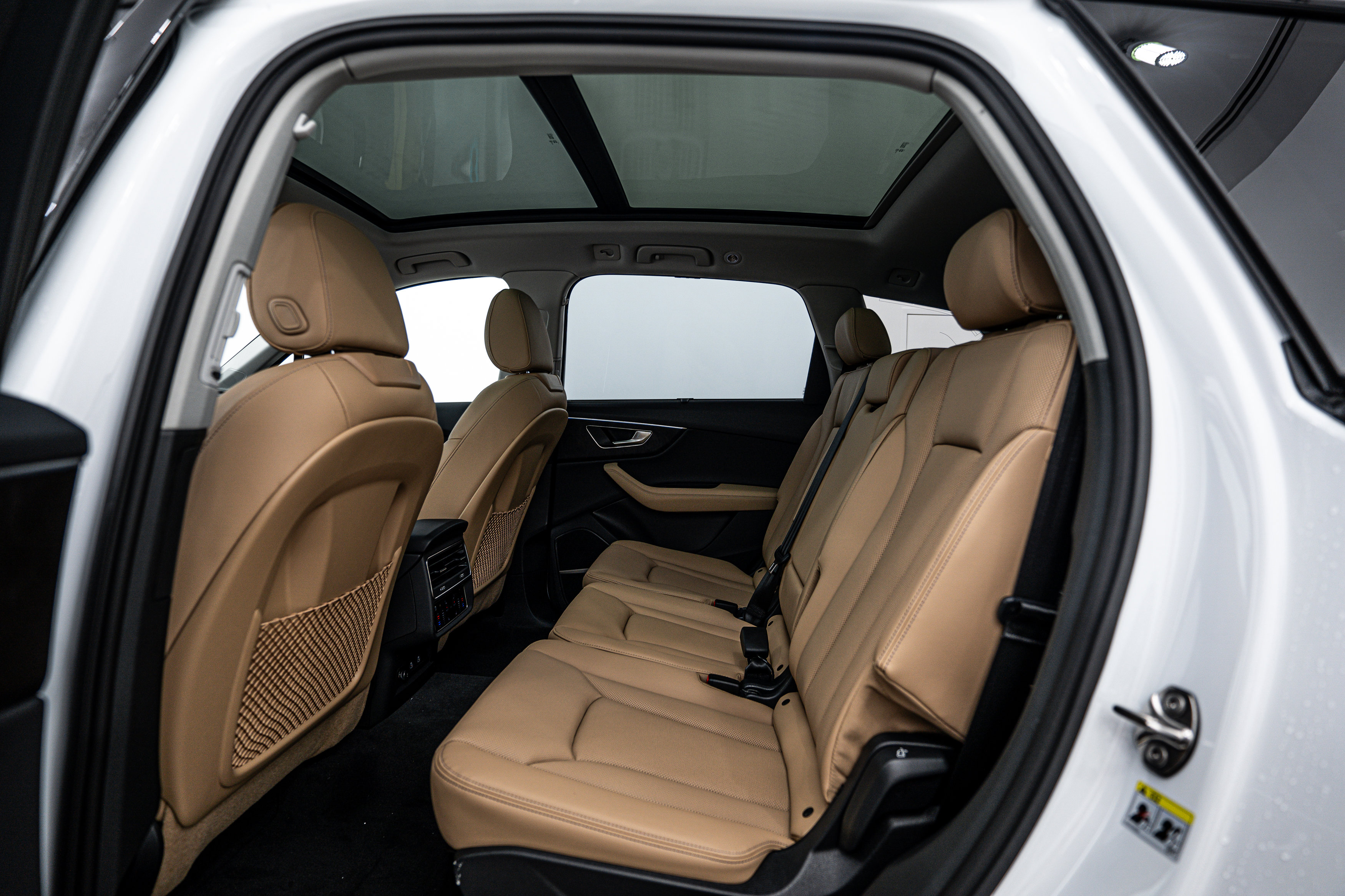 2025 Audi Q7 Premium Plus photo 7