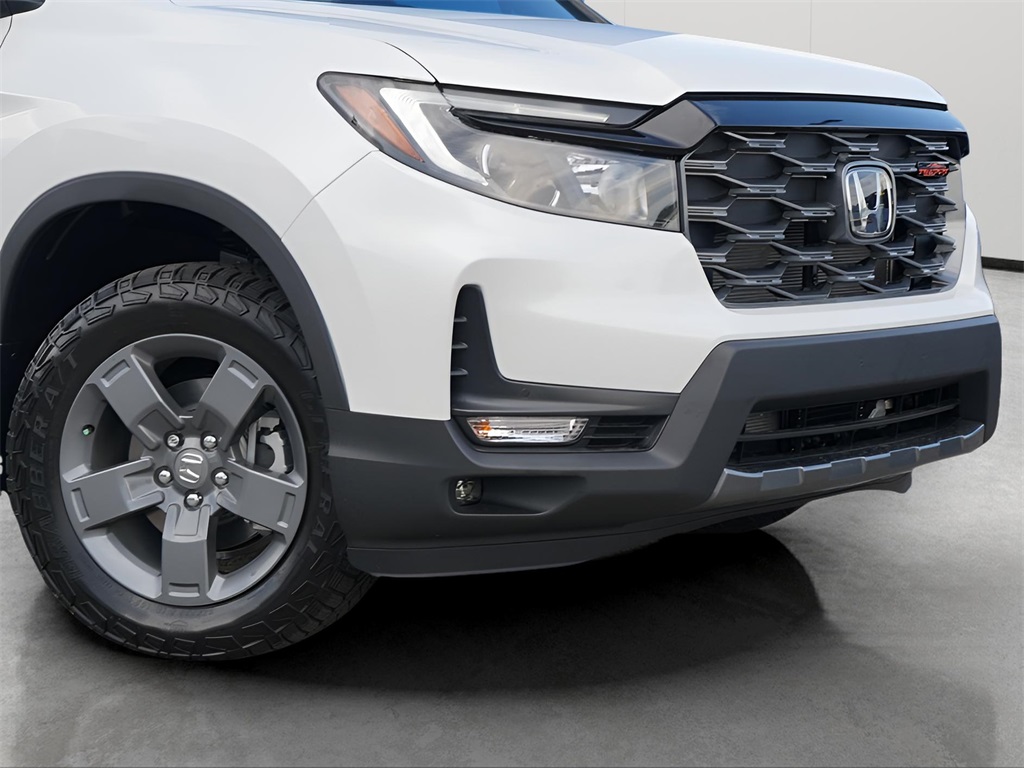 2025 Honda Ridgeline TrailSport photo 4