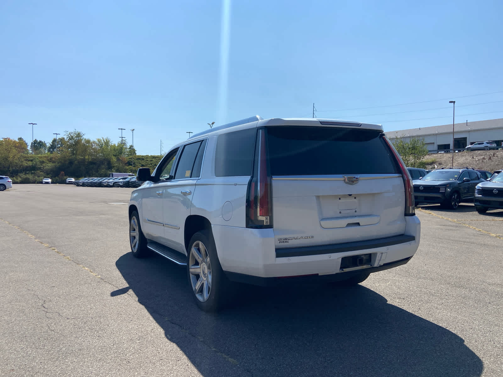 2016 Cadillac Escalade Luxury photo 5