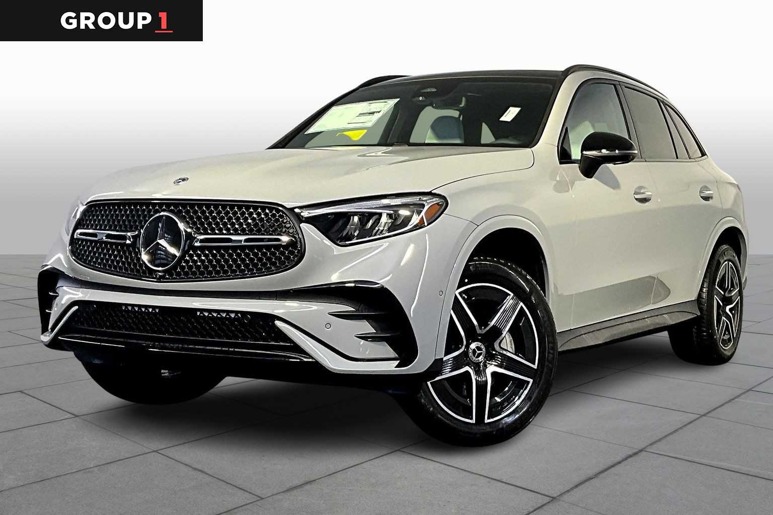 2026 Mercedes-Benz GLC Base's photo
