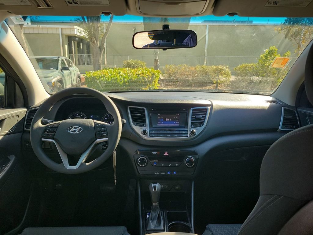 Used 2016 Hyundai Tucson SE with VIN KM8J33A46GU189833 for sale in Punta Gorda, FL