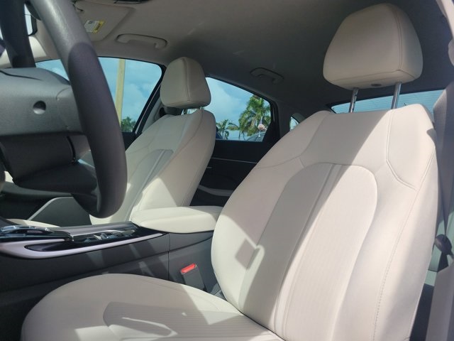 2023 Hyundai Sonata SE photo 16