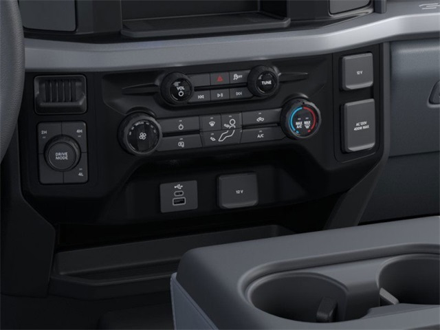 2025 Ford F-350 XL photo 12