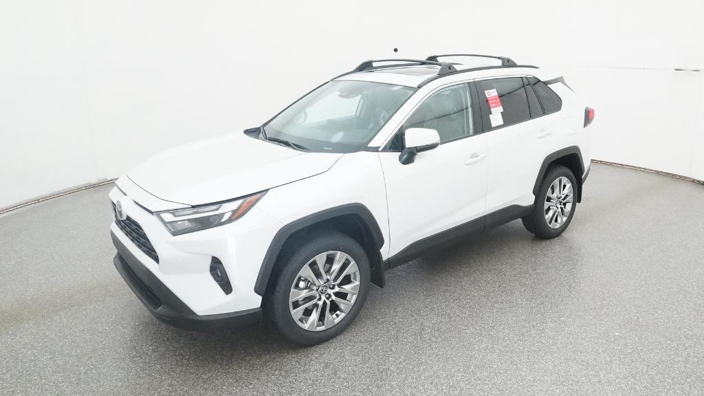 2025 Toyota RAV4 XLE Premium's photo