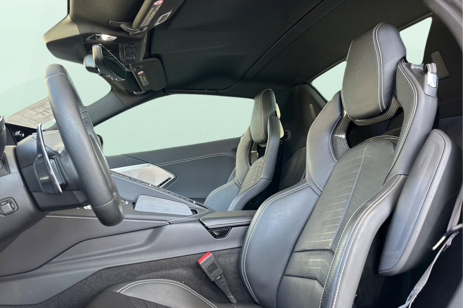 2020 Chevrolet Corvette 2LT Convertible photo 6