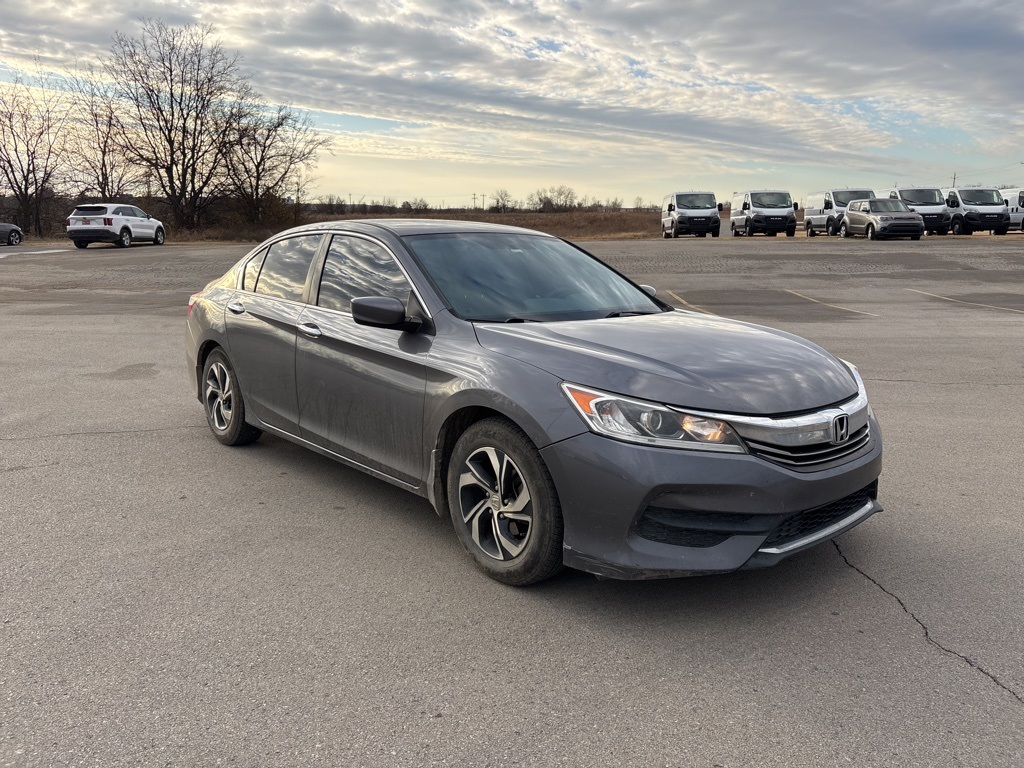 2016 Honda Accord LX's photo