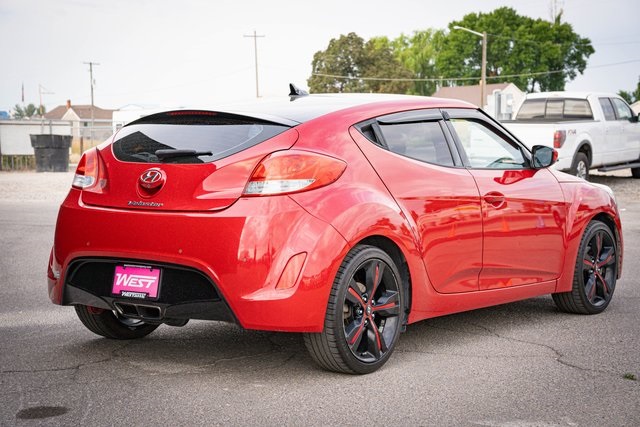 2013 Hyundai Veloster Base photo 8