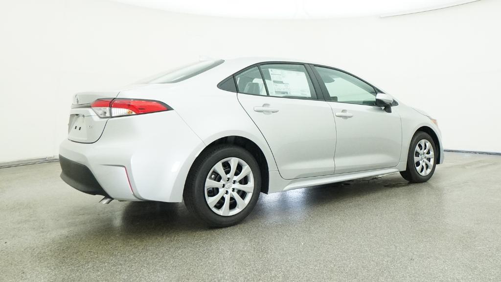 2025 Toyota Corolla LE photo 20