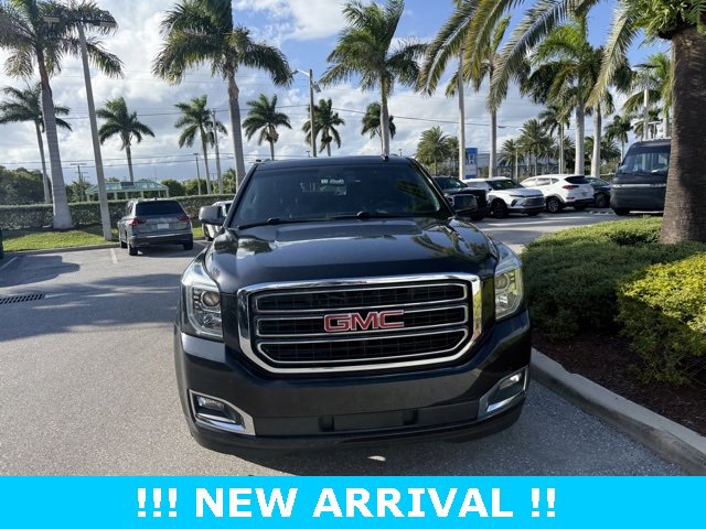 Used 2020 Carbon Black Metallic GMC SLT image 2
