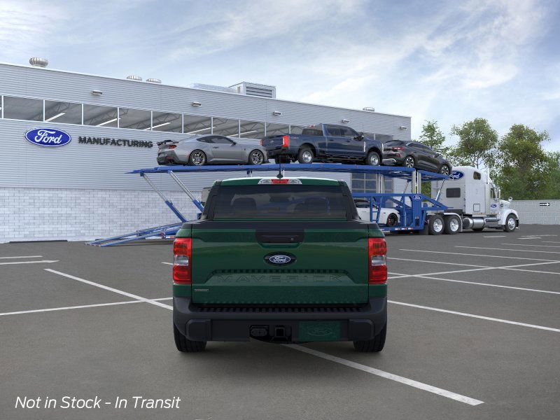 2025 Ford Maverick XLT photo 2