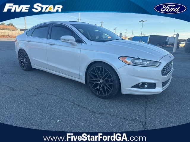 2014 Ford Fusion SE's photo