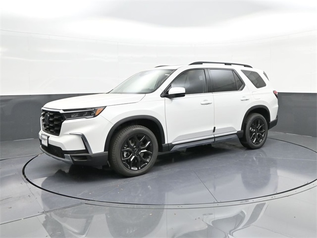 2025 Honda Pilot Touring's photo