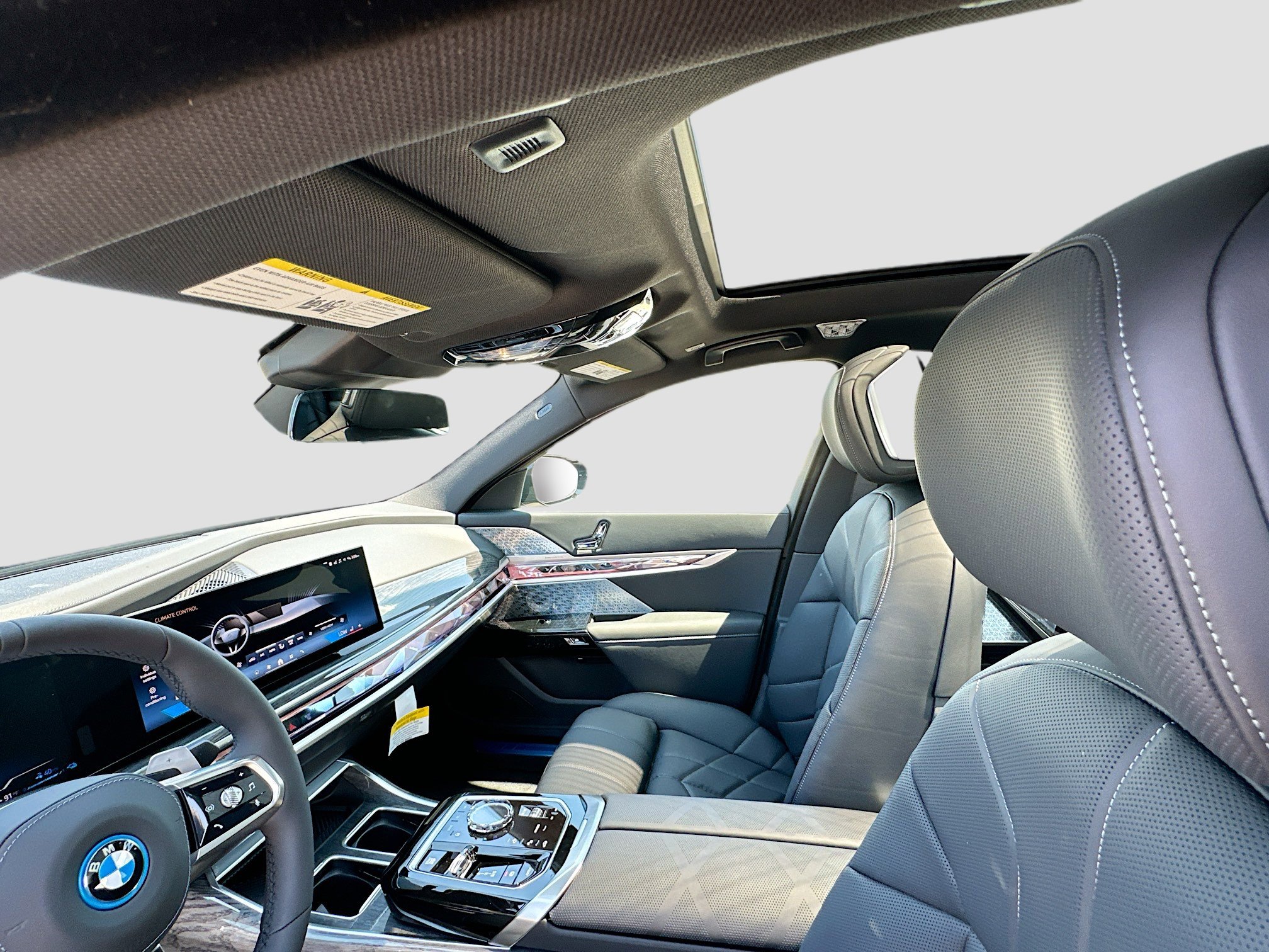 2025 Bmw 750e photo 15