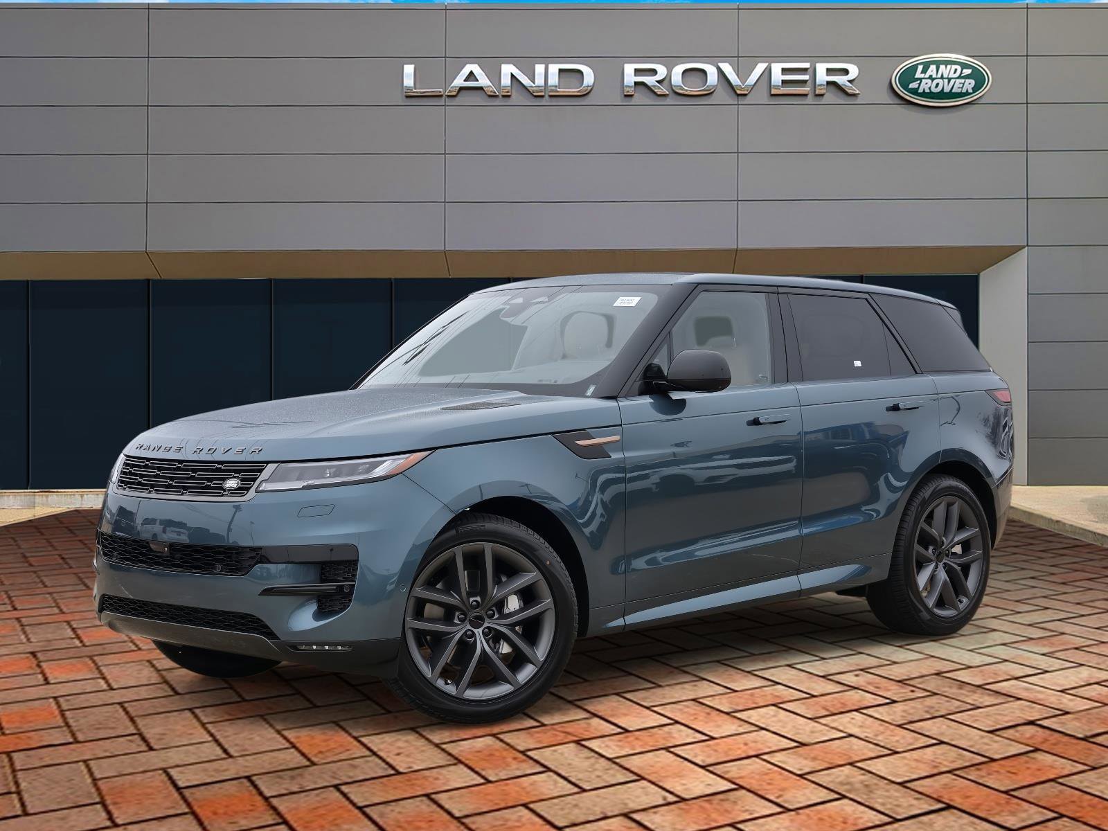 2026 Land Rover Range Rover Sport SE's photo