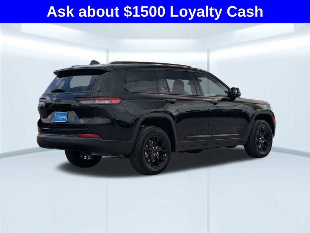 2025 Jeep Grand Cherokee Laredo Altitude photo 2