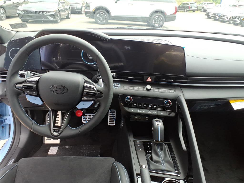2025 Hyundai Elantra N photo 5
