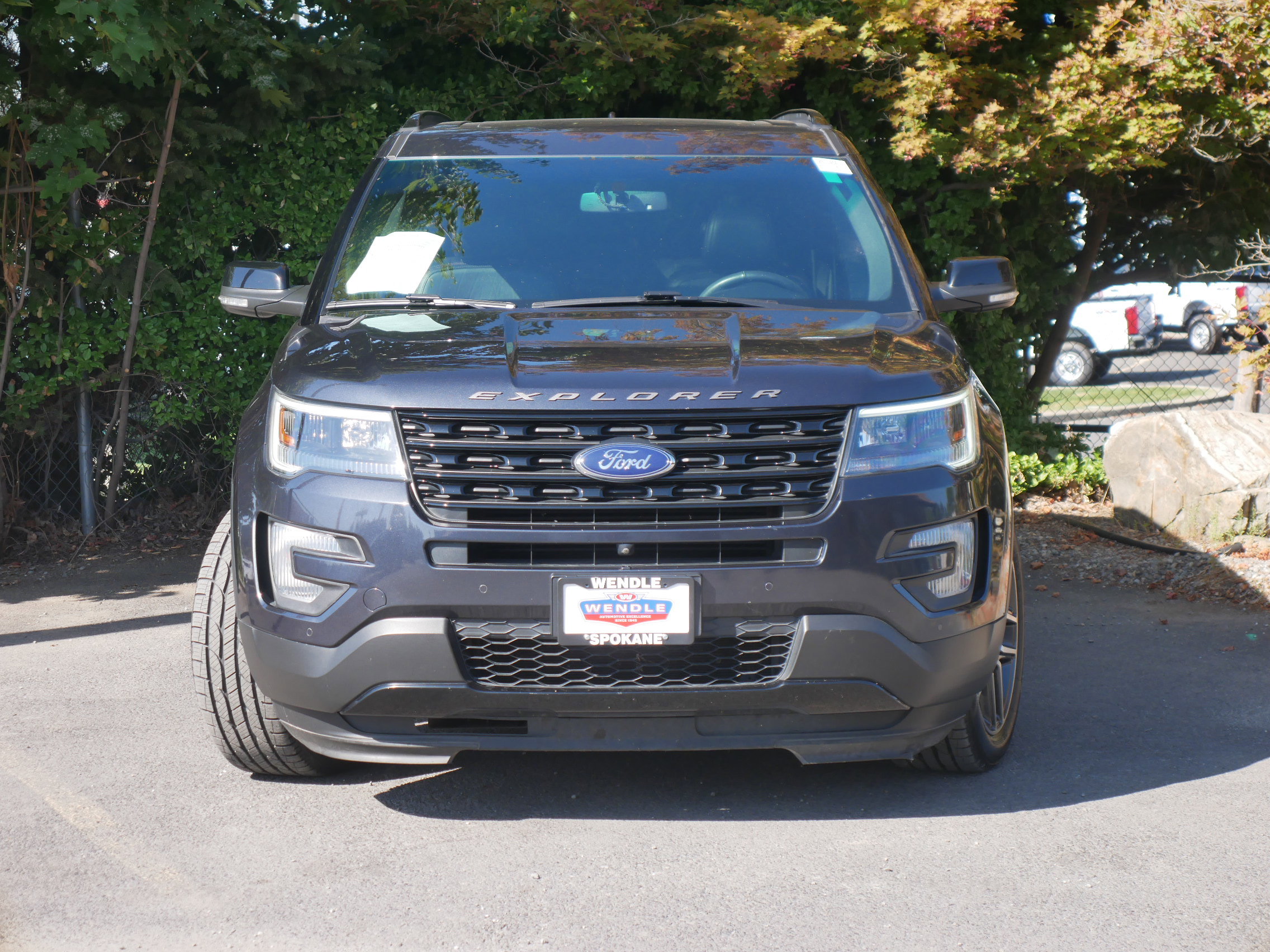 2017 Ford Explorer Sport photo 22