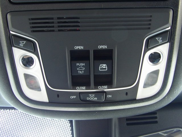 2025 Honda Ridgeline Black Edition photo 38