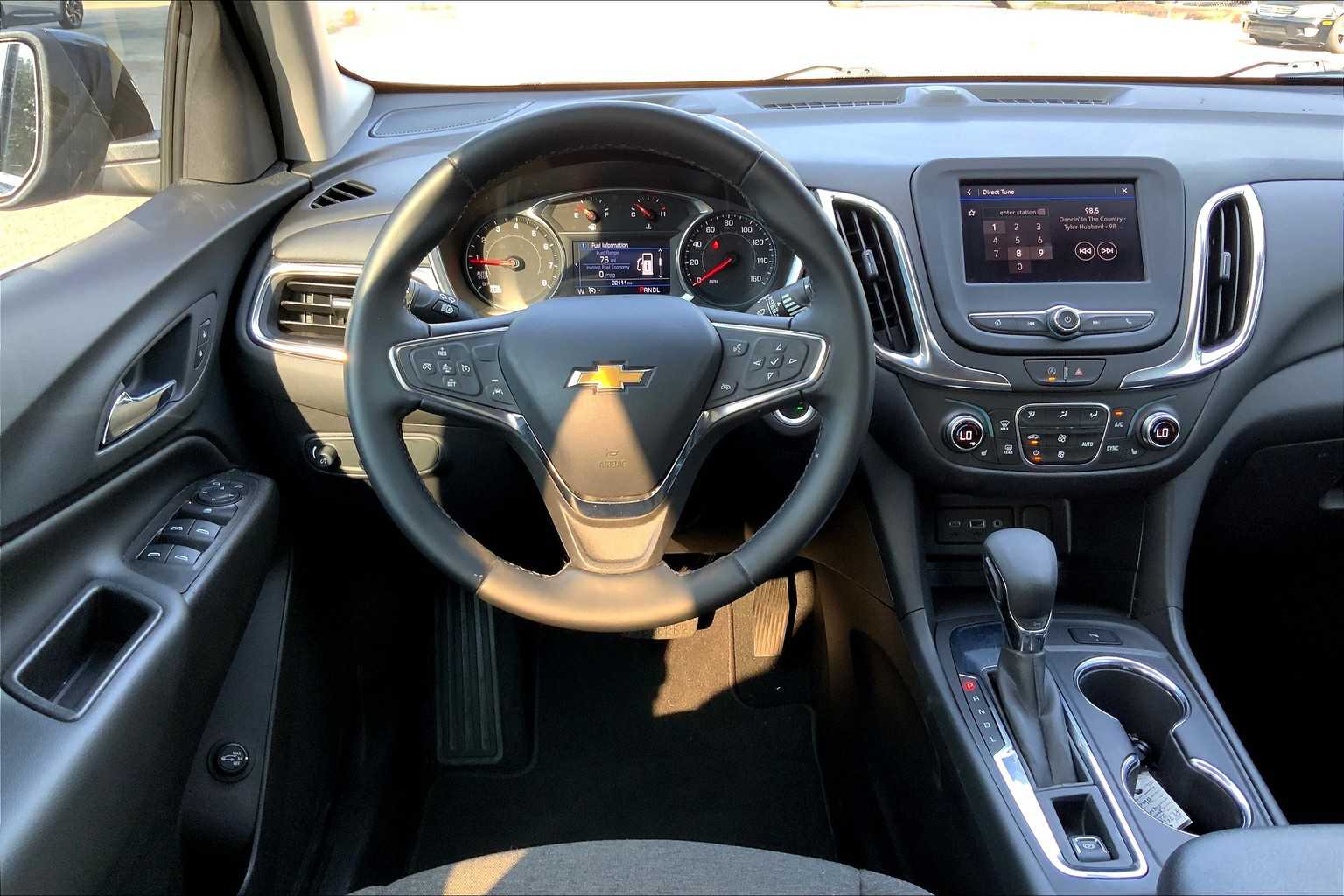 2023 Chevrolet Equinox LT photo 10