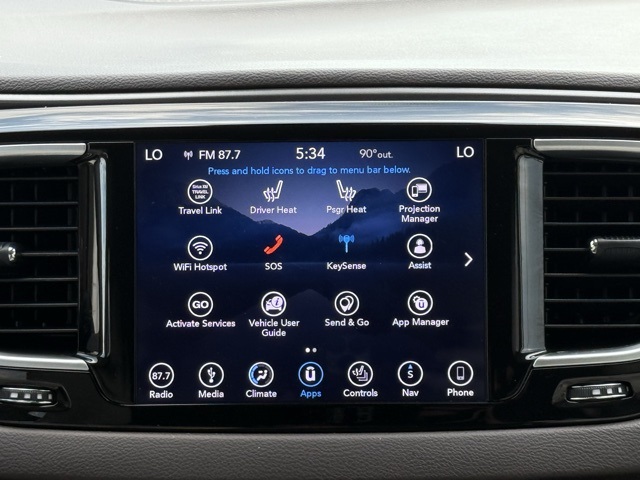 2018 Chrysler Pacifica Touring Plus photo 28