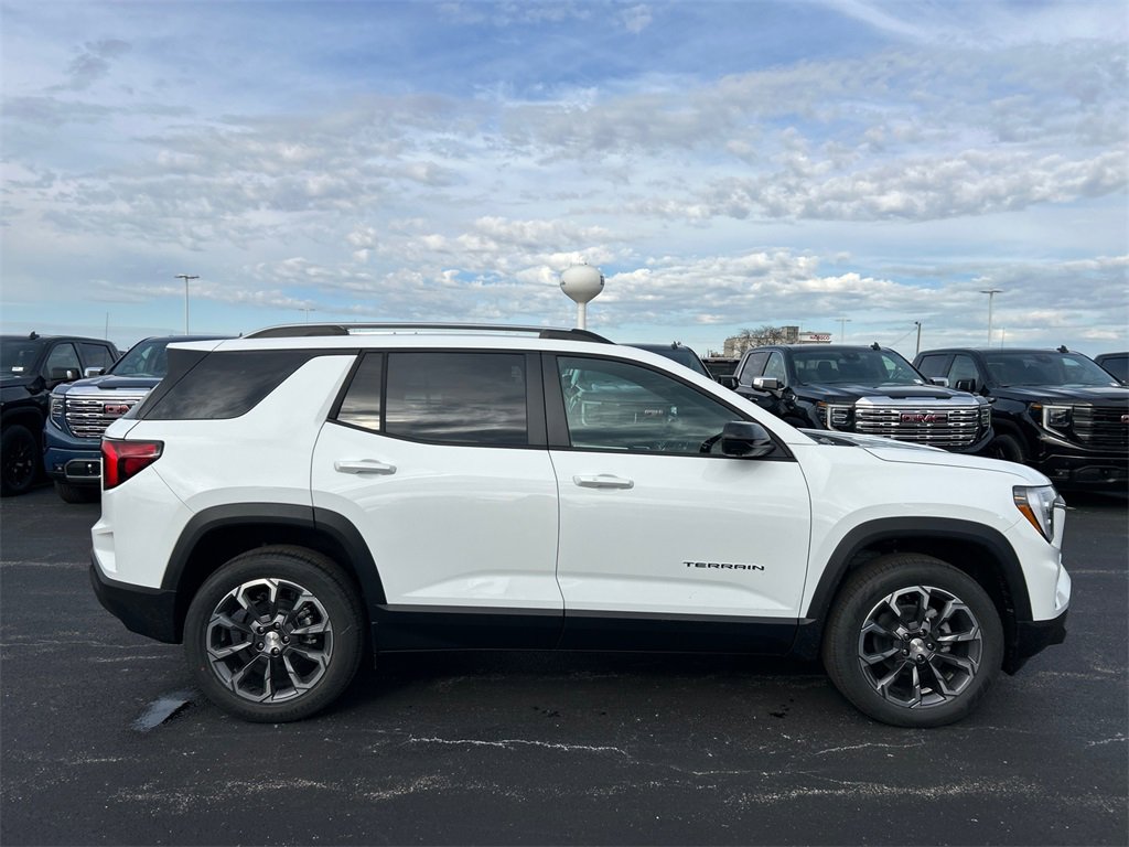 2026 GMC TERRAIN - Image 8