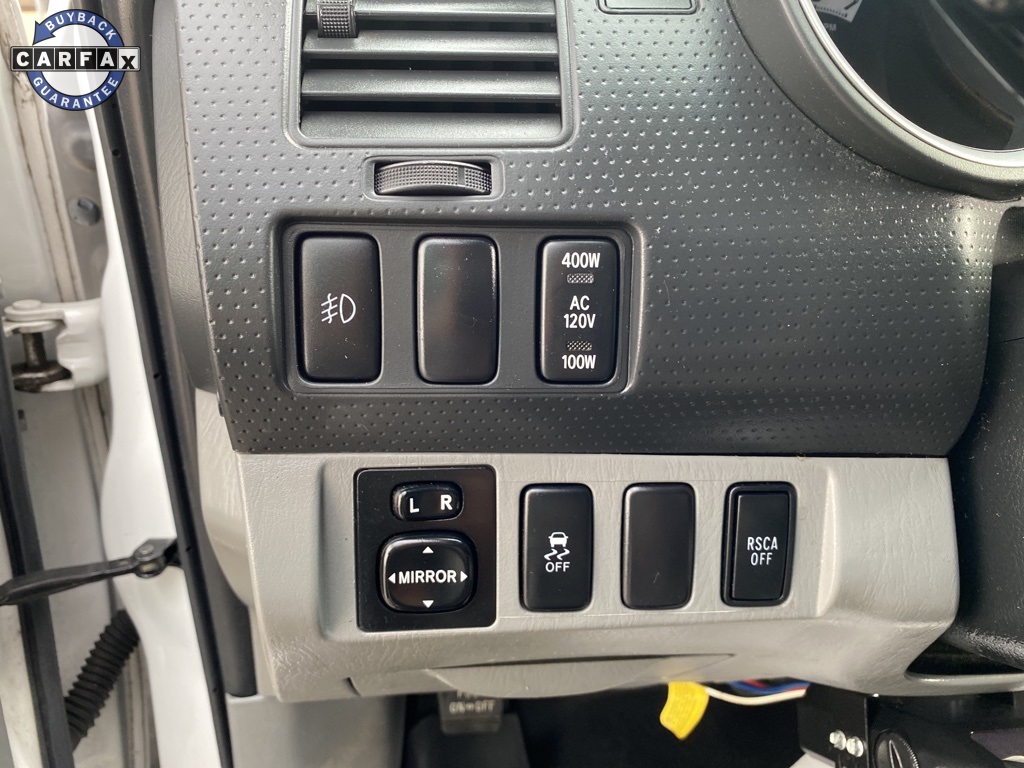 2015 Toyota Tacoma Base photo 21