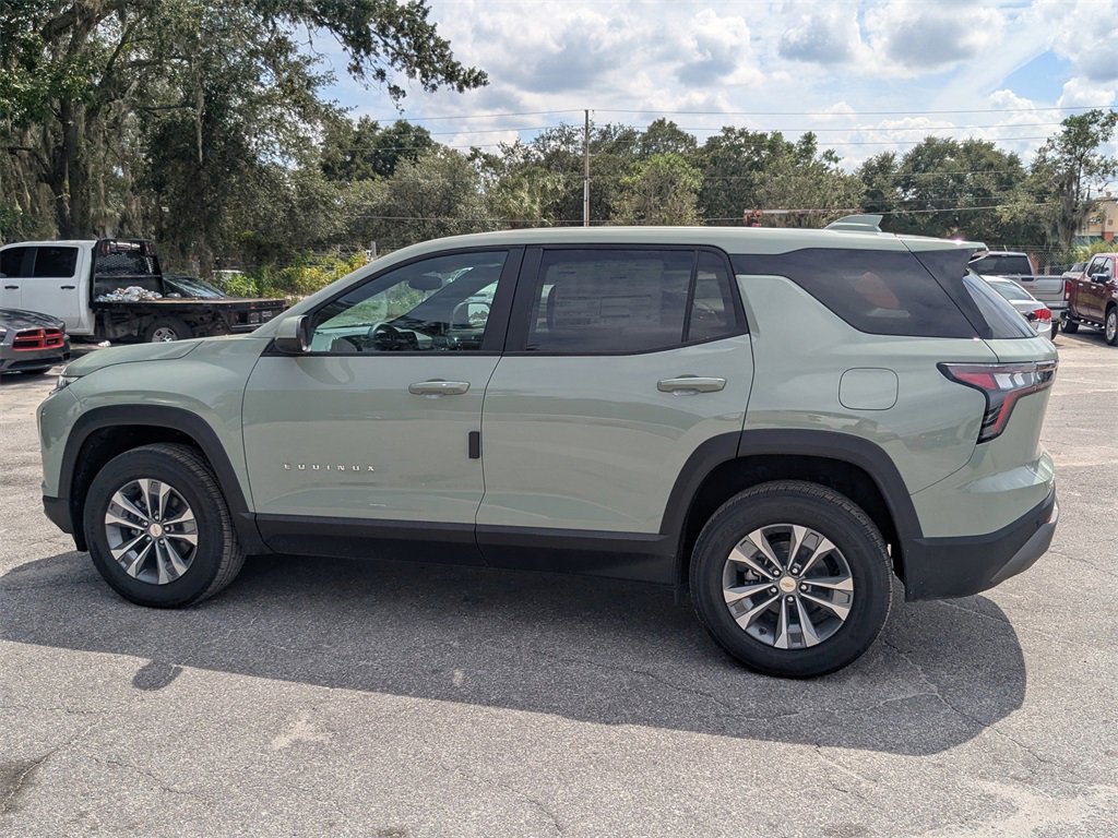 2026 Chevrolet Equinox LT photo 3