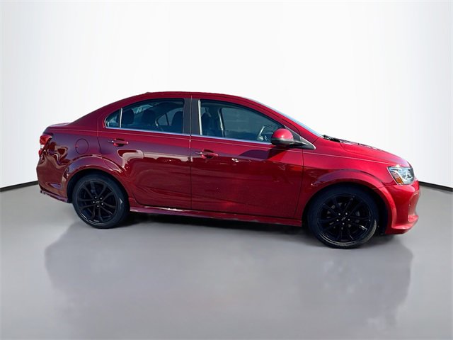 2018 Chevrolet Sonic LT photo 4