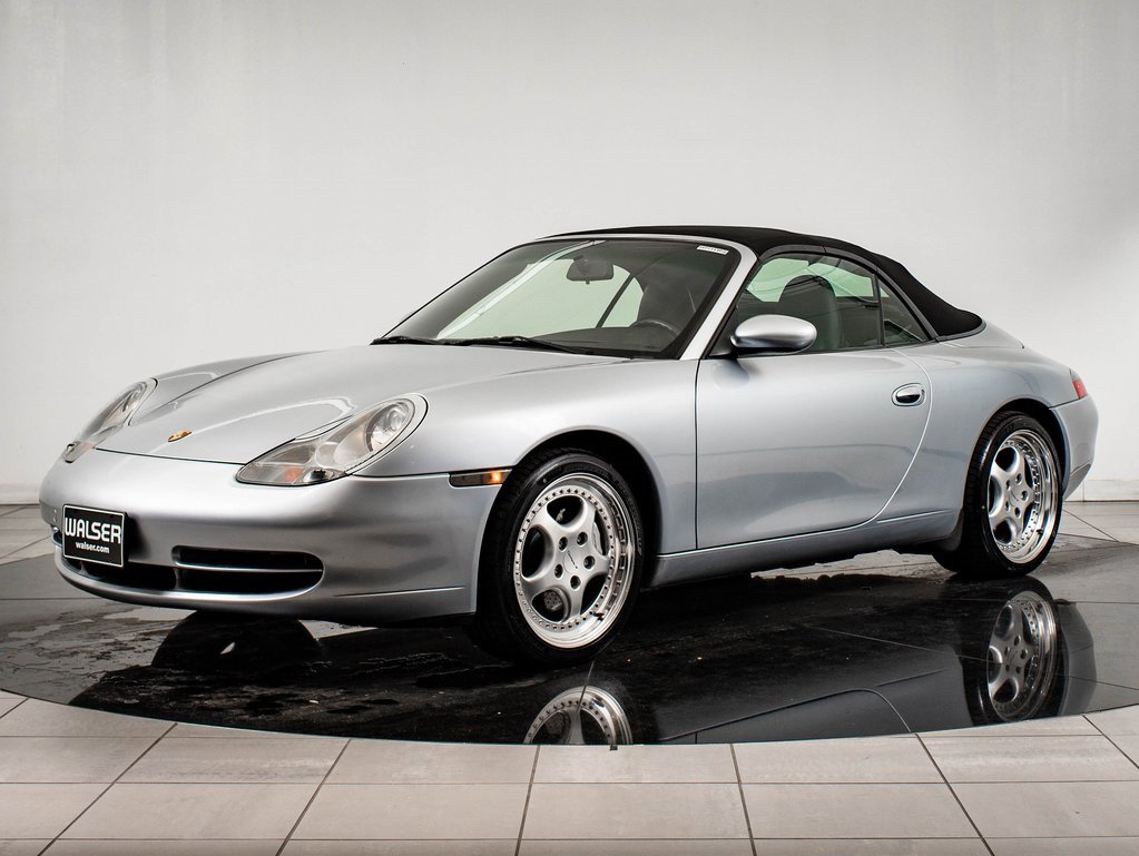 2001 Porsche 911 Carrera's photo