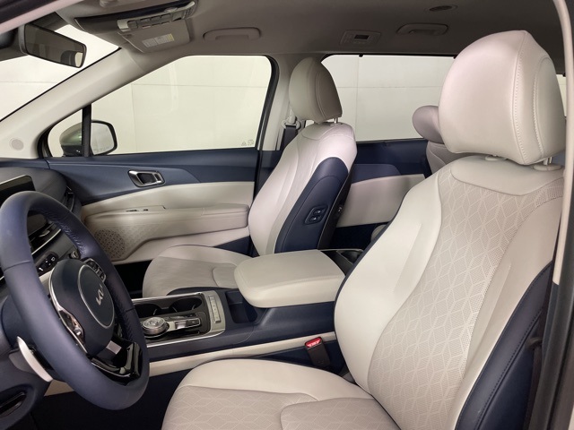 2026 Kia Carnival EX photo 14
