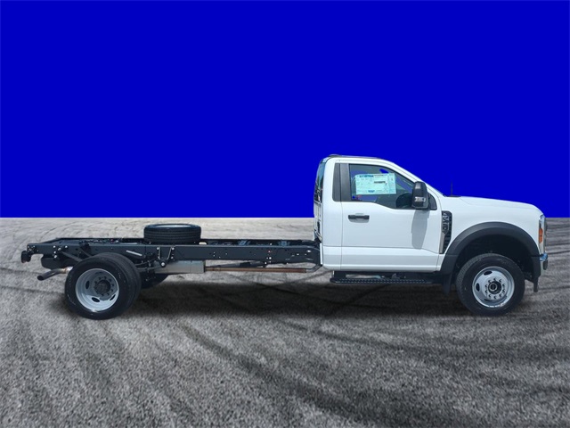 2025 Ford F-450 XL photo 2
