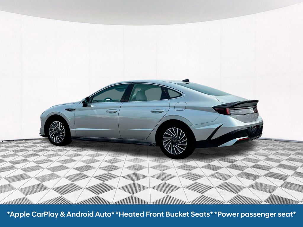2025 Hyundai Sonata Hybrid SEL photo 3