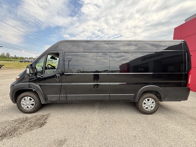 2026 Ram ProMaster 3500 photo 3