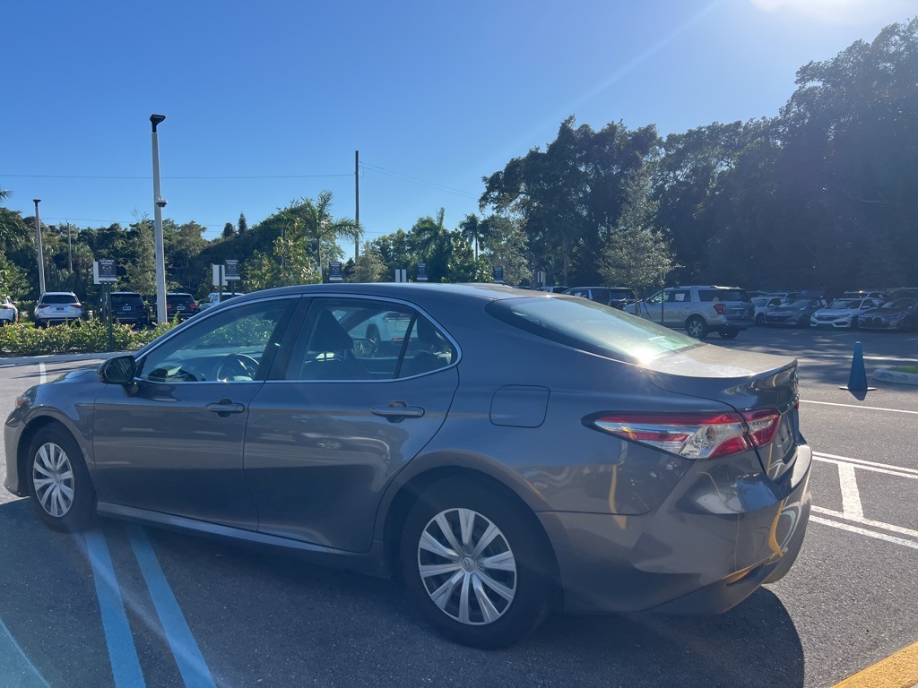 2018 Toyota Camry L photo 4
