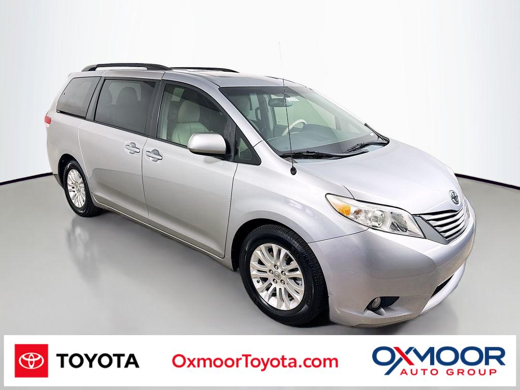 2014 Toyota Sienna XLE