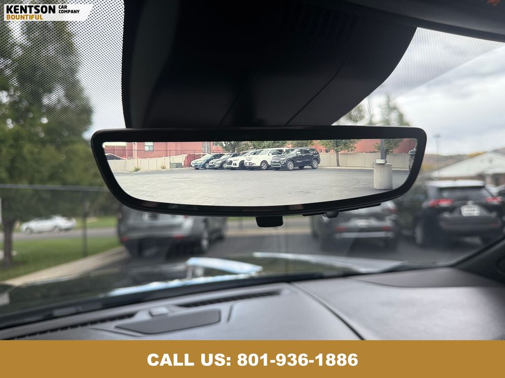2024 Gmc Yukon Denali photo 26