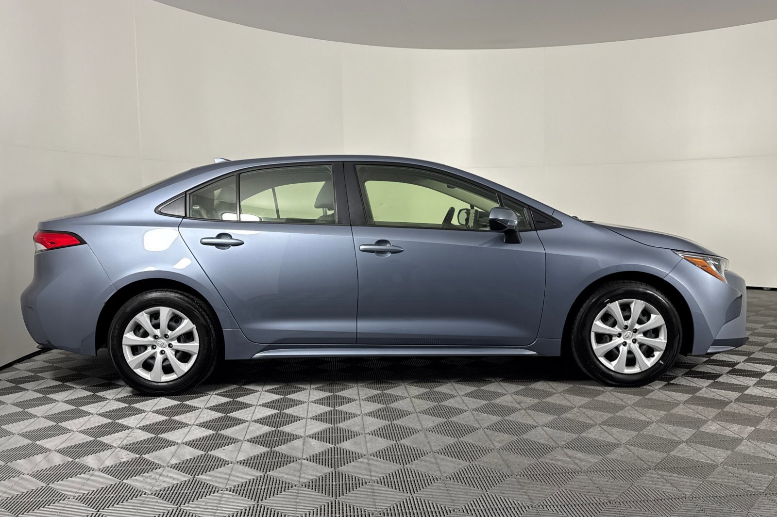 Certified 2022 Toyota Corolla LE with VIN JTDEPMAE4N3033172 for sale in Northfield, Minnesota