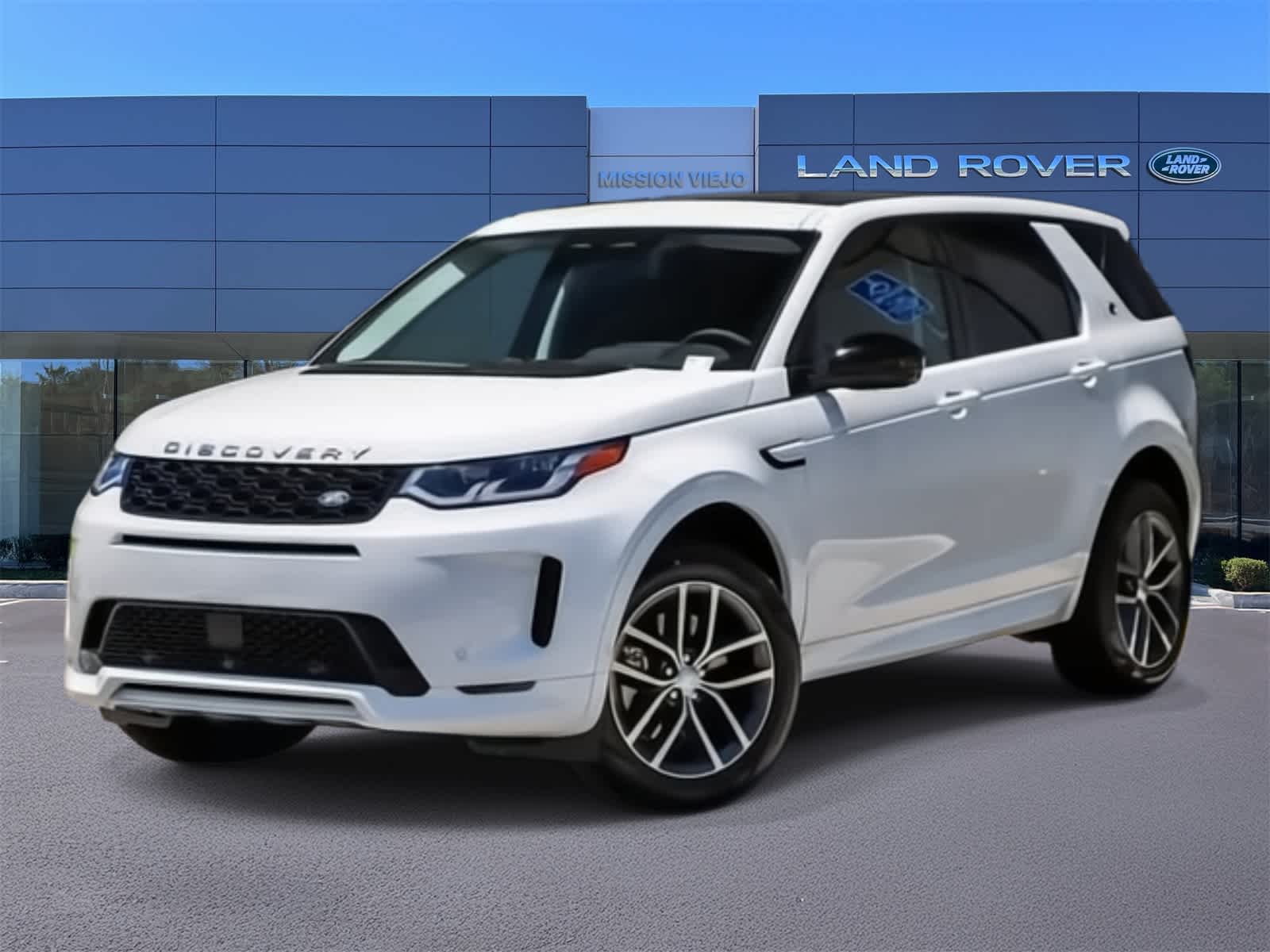 2025 Land Rover Discovery S photo 3