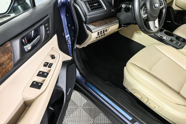 2016 Subaru Outback 2.5i photo 8