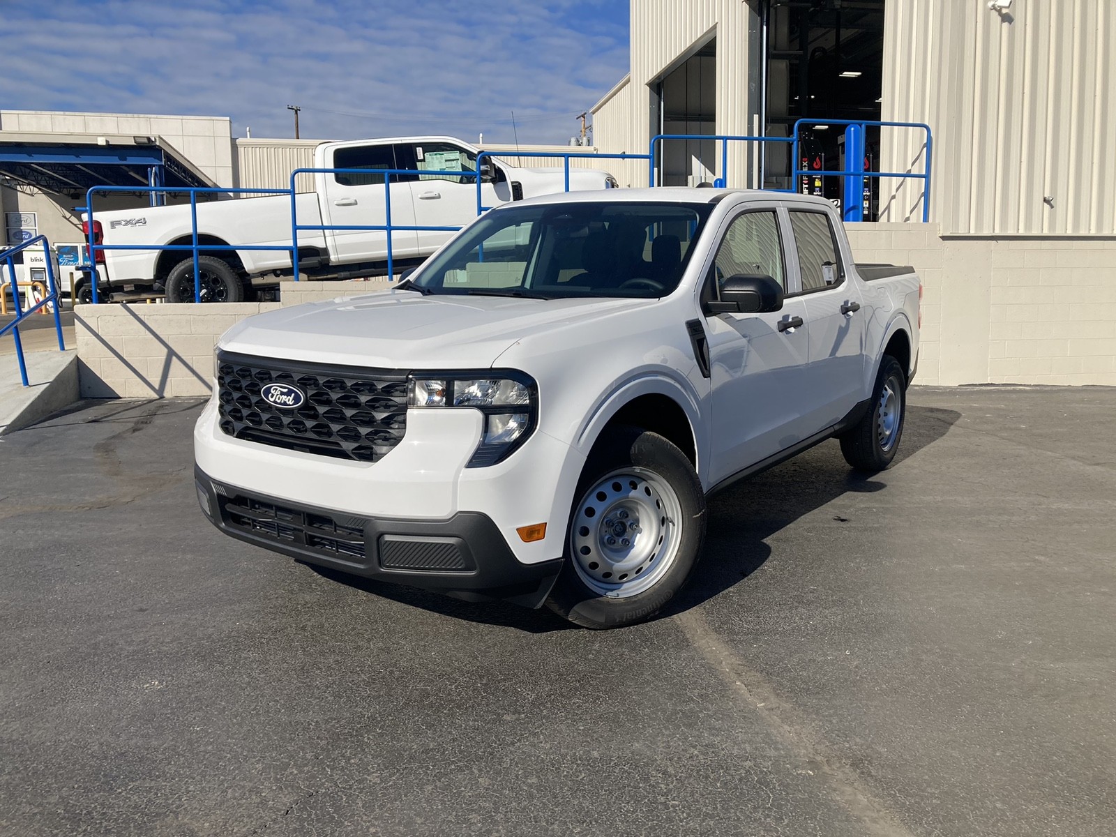 2025 Ford Maverick XL's photo